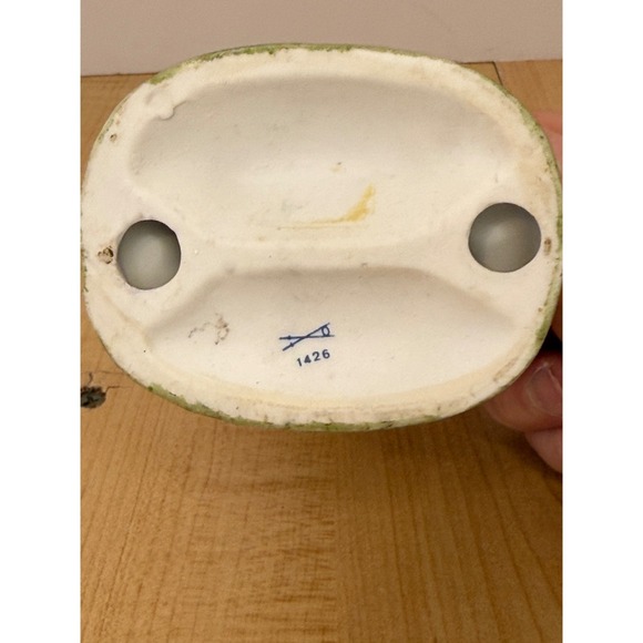 Vintage Porcelain Farm Woman Figurine with Eggs and Hen 1426 Bisque 8.5 Inch - Picture 5 of 6